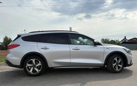 Ford Focus IV, 2021 год, 1 675 000 рублей, 2 фотография