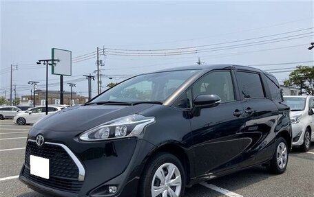 Toyota Sienta II, 2021 год, 1 108 000 рублей, 1 фотография