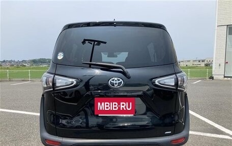 Toyota Sienta II, 2021 год, 1 108 000 рублей, 6 фотография