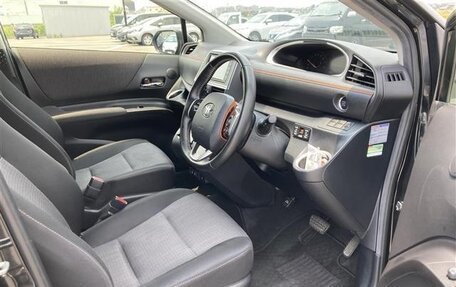 Toyota Sienta II, 2021 год, 1 108 000 рублей, 11 фотография