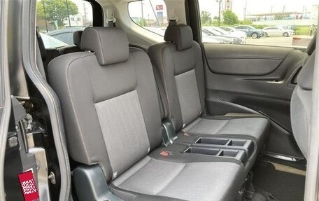 Toyota Sienta II, 2021 год, 1 108 000 рублей, 27 фотография