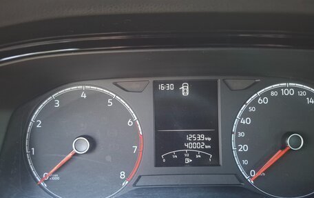 Volkswagen Polo VI (EU Market), 2021 год, 1 700 000 рублей, 11 фотография