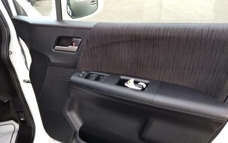 Honda Freed I, 2015 год, 880 000 рублей, 7 фотография