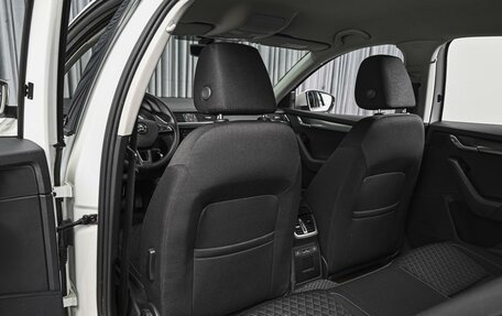 Skoda Octavia, 2018 год, 1 850 000 рублей, 11 фотография