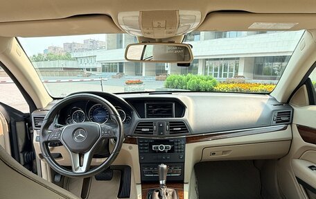 Mercedes-Benz E-Класс, 2012 год, 1 450 000 рублей, 14 фотография