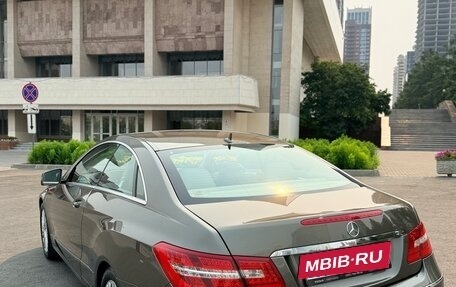 Mercedes-Benz E-Класс, 2012 год, 1 450 000 рублей, 15 фотография
