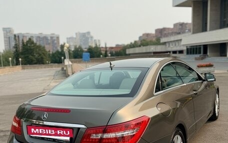Mercedes-Benz E-Класс, 2012 год, 1 450 000 рублей, 16 фотография