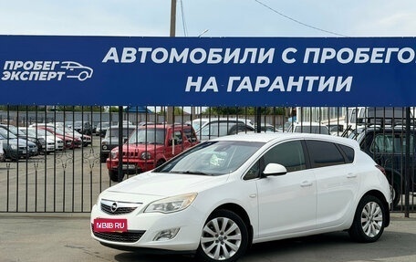 Opel Astra J, 2012 год, 715 000 рублей, 1 фотография