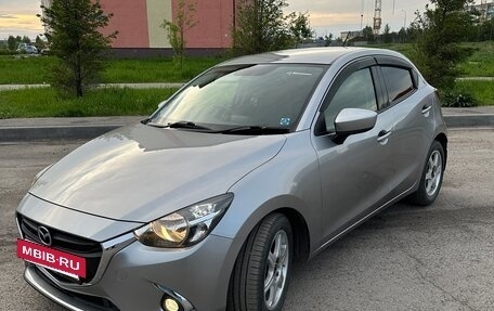 Mazda Demio IV, 2015 год, 1 050 000 рублей, 5 фотография