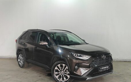 Toyota RAV4, 2021 год, 3 697 000 рублей, 3 фотография