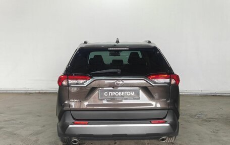 Toyota RAV4, 2021 год, 3 697 000 рублей, 5 фотография