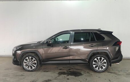 Toyota RAV4, 2021 год, 3 697 000 рублей, 7 фотография