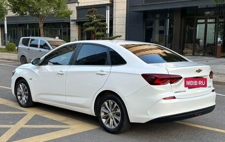 Chevrolet Monza, 2022 год, 1 055 000 рублей, 4 фотография