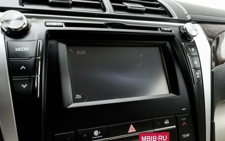 Toyota Camry, 2016 год, 2 100 000 рублей, 20 фотография