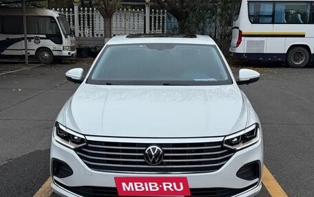 Volkswagen Lavida, 2023 год, 1 300 025 рублей, 3 фотография