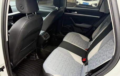 Volkswagen Lavida, 2023 год, 1 300 025 рублей, 6 фотография