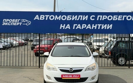 Opel Astra J, 2012 год, 715 000 рублей, 2 фотография