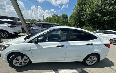 Hyundai Solaris II рестайлинг, 2015 год, 599 000 рублей, 1 фотография