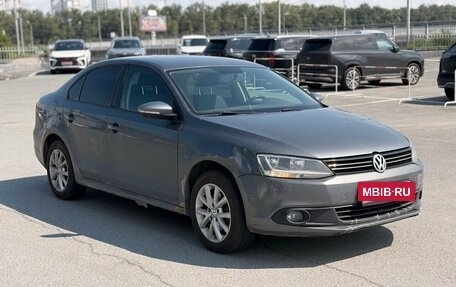 Volkswagen Jetta VI, 2012 год, 890 000 рублей, 2 фотография