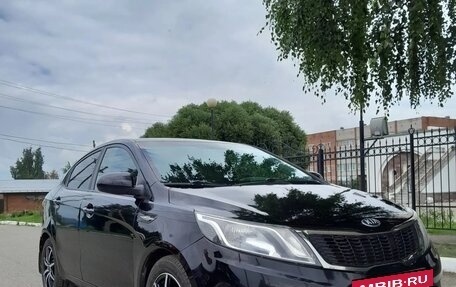 KIA Rio III рестайлинг, 2014 год, 690 000 рублей, 2 фотография