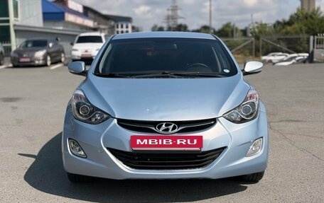 Hyundai Elantra V, 2012 год, 990 000 рублей, 3 фотография