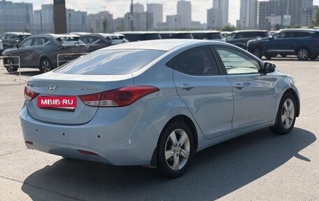 Hyundai Elantra V, 2012 год, 990 000 рублей, 5 фотография