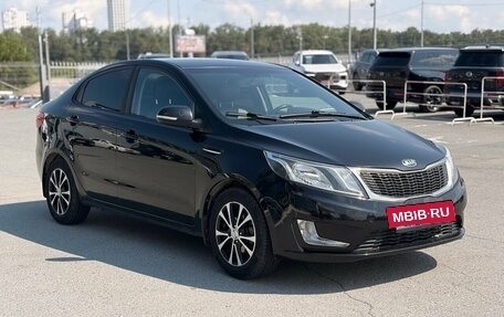 KIA Rio III рестайлинг, 2013 год, 750 000 рублей, 3 фотография