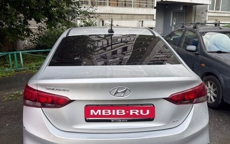 Hyundai Solaris II рестайлинг, 2018 год, 945 000 рублей, 10 фотография