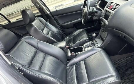 Honda Accord VII рестайлинг, 2006 год, 800 000 рублей, 18 фотография