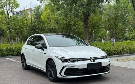 Volkswagen Golf VIII, 2023 год, 1 550 100 рублей, 3 фотография