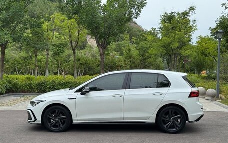Volkswagen Golf VIII, 2023 год, 1 550 100 рублей, 4 фотография