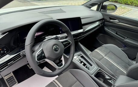 Volkswagen Golf VIII, 2023 год, 1 550 100 рублей, 9 фотография