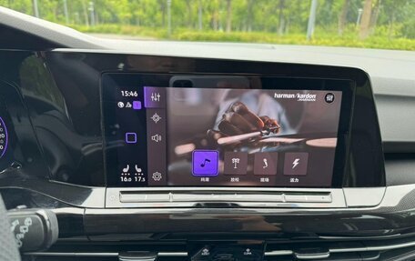 Volkswagen Golf VIII, 2023 год, 1 550 100 рублей, 17 фотография