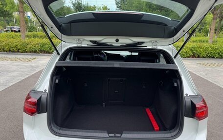 Volkswagen Golf VIII, 2023 год, 1 550 100 рублей, 8 фотография