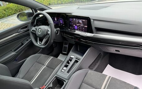 Volkswagen Golf VIII, 2023 год, 1 550 100 рублей, 10 фотография
