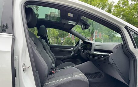 Volkswagen Golf VIII, 2023 год, 1 550 100 рублей, 23 фотография