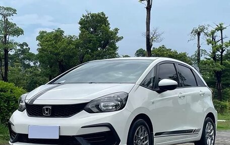 Honda Fit, 2022 год, 1 060 000 рублей, 3 фотография