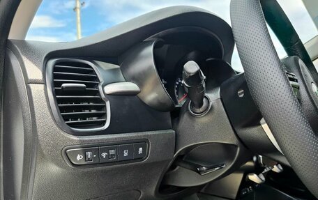 KIA Rio IV, 2020 год, 1 470 000 рублей, 32 фотография