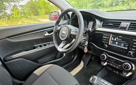 KIA Rio IV, 2020 год, 1 470 000 рублей, 30 фотография