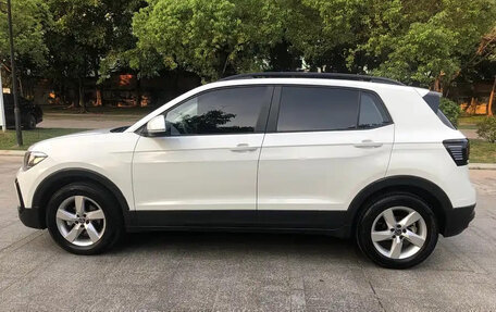 Volkswagen T-Cross I, 2022 год, 1 600 025 рублей, 4 фотография