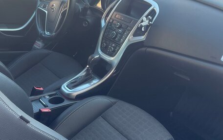 Opel Astra J, 2013 год, 850 000 рублей, 5 фотография