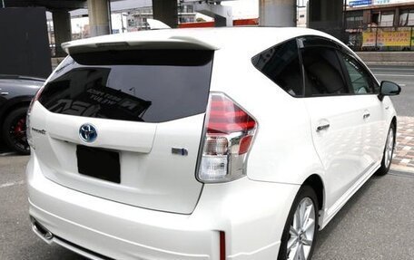 Toyota Prius Alpha I (ZVW40/41), 2021 год, 1 450 000 рублей, 5 фотография
