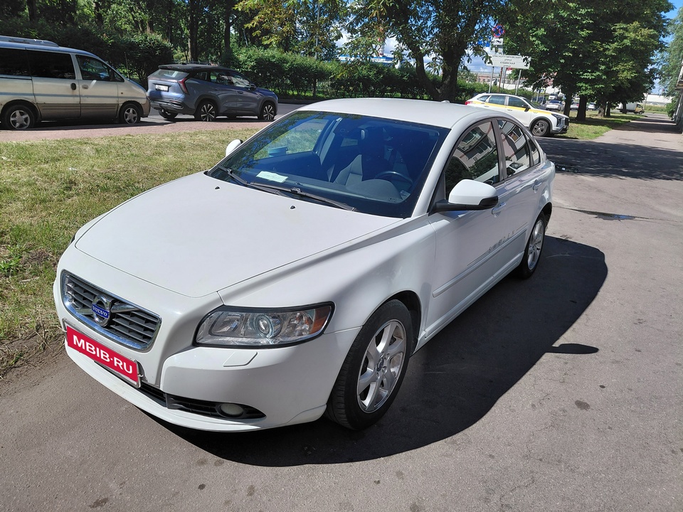 Volvo S40 II рестайлинг, 2011 год, 750 000 рублей, 1 фотография
