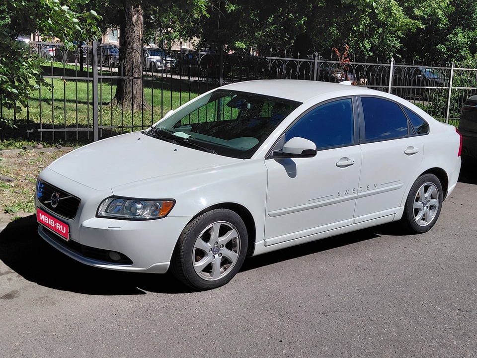 Volvo S40 II рестайлинг, 2011 год, 750 000 рублей, 9 фотография