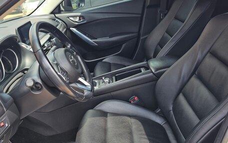 Mazda 6, 2017 год, 2 000 000 рублей, 8 фотография