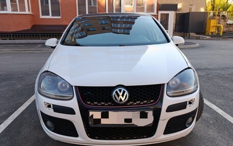 Volkswagen Golf V, 2008 год, 650 000 рублей, 1 фотография