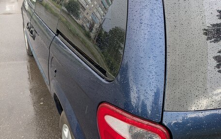 Dodge Caravan IV, 2002 год, 450 000 рублей, 19 фотография