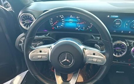 Mercedes-Benz CLA, 2022 год, 2 020 000 рублей, 13 фотография