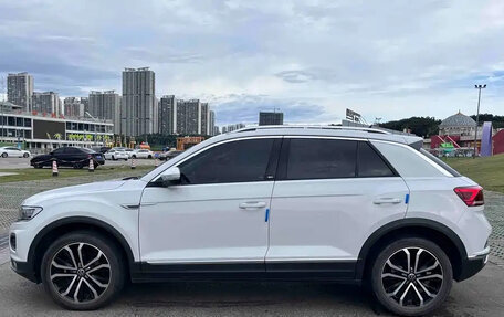 Volkswagen T-Roc I, 2023 год, 1 399 025 рублей, 14 фотография