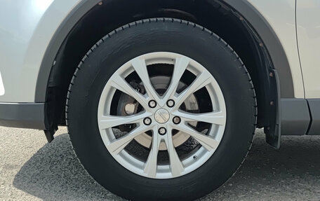 Toyota RAV4, 2017 год, 2 040 000 рублей, 22 фотография